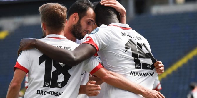 Mainz 3 puan aldı, düşme hattından uzaklaştı