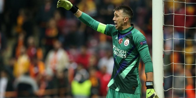 Fernando Muslera, Süper Lig'de 3. kez "dalya" diyecek