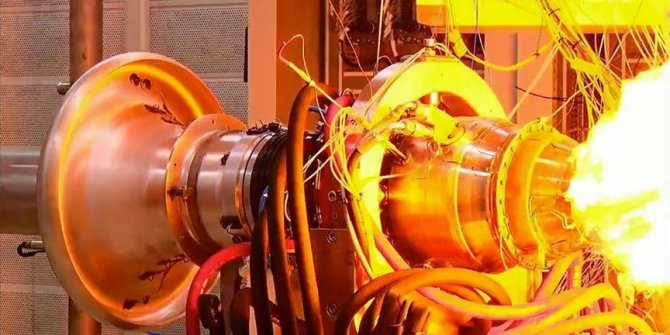 La Turquie teste son propre moteur-fusée à moyenne portée, le TEI-TJ300