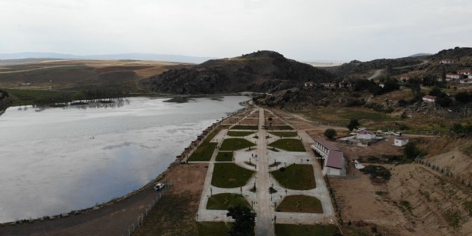 Selçuklu mimarisi Çeşnigir’e ziyaretçi akını