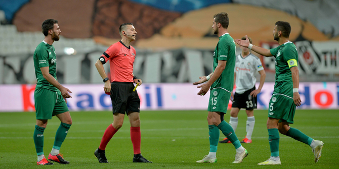 Konyaspor’da Selim’den hakeme sert tepki!