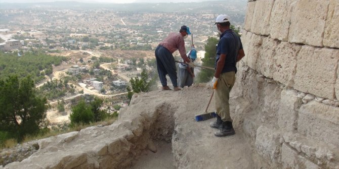 Tarihi Silifke Kalesi'nde sezon kazıları başladı