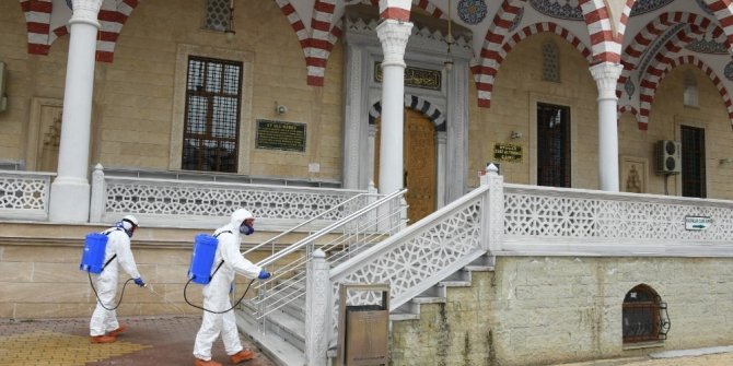 Konya Büyükşehir’den camilere hijyen desteği