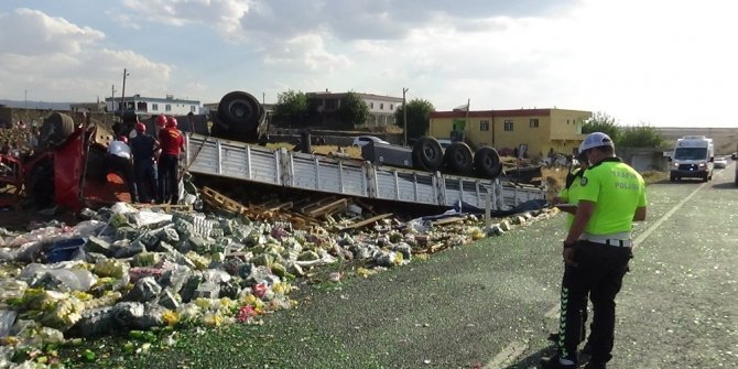 Diyarbakır’da lastiği patlayan tır dehşeti: 1 ölü, 1 yaralı