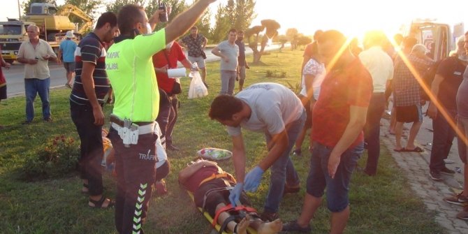 Antalya’da trafik kazası: 3 yaralı