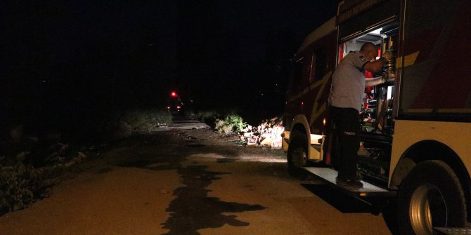 Ankara'da, atık kağıt deposunda yangın