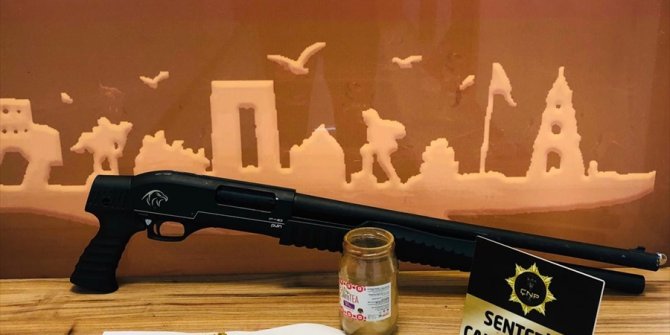 Çanakkale'de sosyal medyadan "Türklüğü" aşağılayan kişi tutuklandı