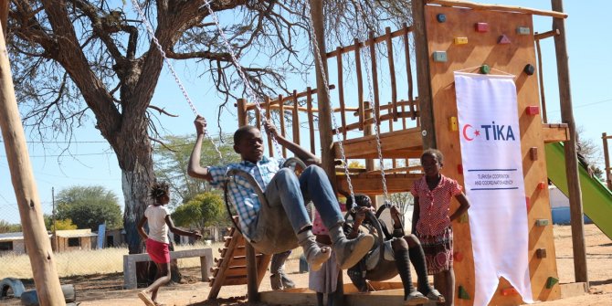 TİKA'dan Namibya'daki mülteci çocuklara destek