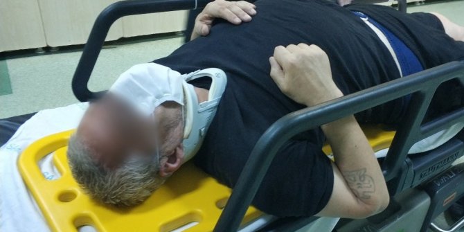 Pencereden eve girmek isterken düşerek yaralandı