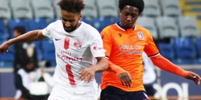 Lider Başakşehir zorlu deplasmanda!