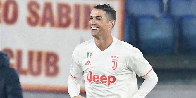Ronaldo başarılarına bir yenisini daha ekledi