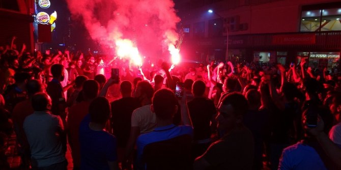 Trabzonspor taraftarı Galatasaray galibiyetini kutladı