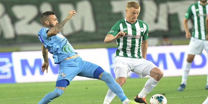 Konyaspor'da ön libero düşündürüyor