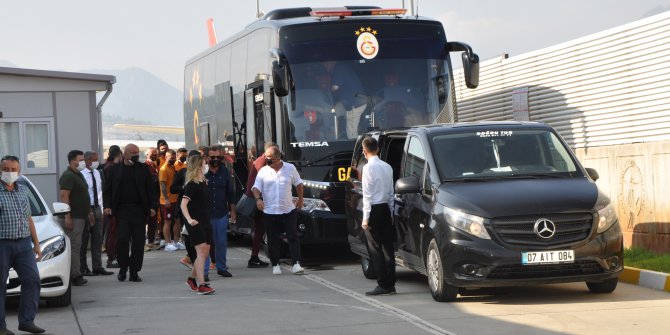 Galatasaray kafilesi Gazipaşa’ya geldi