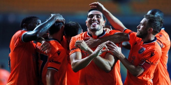 Başakşehir'den şampiyonluk yolunda dev bir adım daha