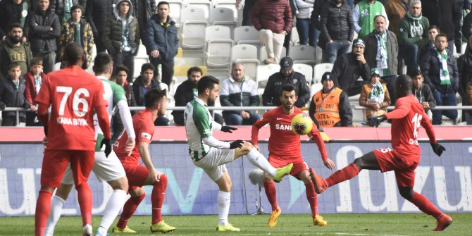 Süper Lig'de yarın oynanacak maçların muhtemel 11'leri