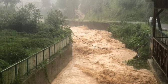 Trabzon'da şiddetli yağış