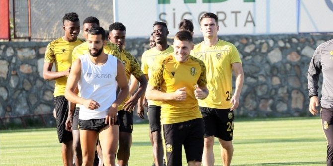 Yeni Malatyaspor 35 puan barajını geçmek istiyor