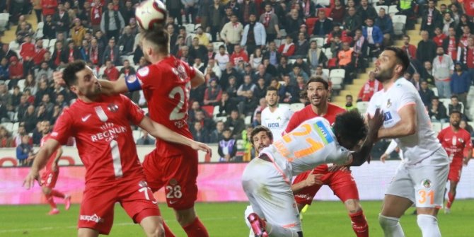 Antalya derbisinde 13. randevu