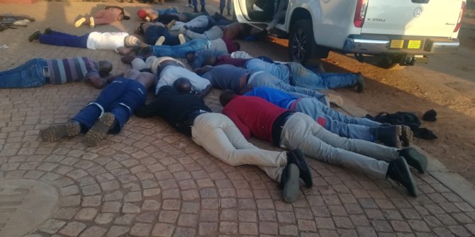 Güney Afrika’da bir kiliseye silahlı baskın: 5 ölü