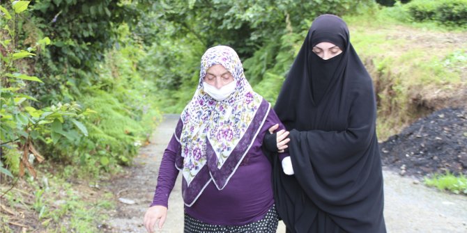 Köpeklerin saldırısında kolunu kaybeden kadın o anları anlattı