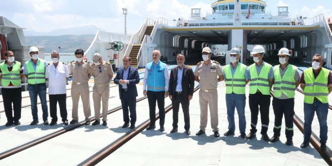 Bakan Karaismailoğlu, Bitlis ve Tatvan’da projeleri inceledi