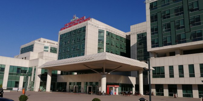 Motosikletlinin çarpıp kaçtığı genç kız 9 gündür hastanede tedavi görüyor