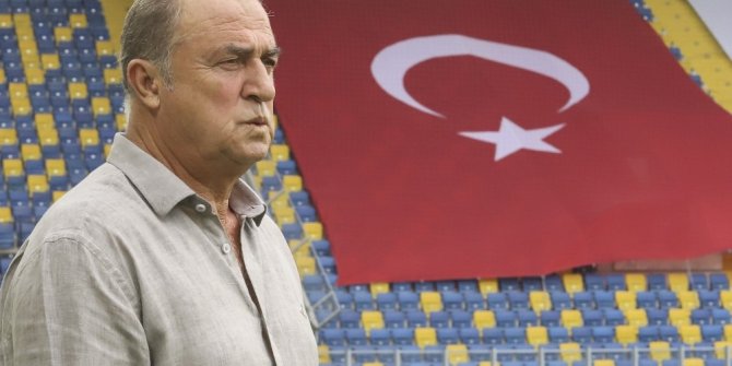 Fatih Terim: “Benim takımlarım kaybedebilir ama vazgeçmez, vazgeçtiğini görüyorum”