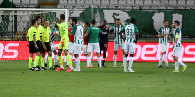Konyaspor, Başakşehir'in serisini bitirdi!