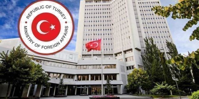 Turkey condemns burning of Turkish flag in E.Jerusalem