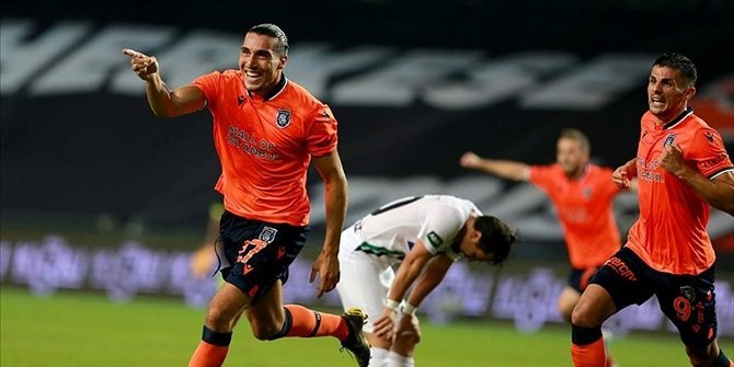 5 oyuncu değiştirme hakkını en fazla Medipol Başakşehir kullandı