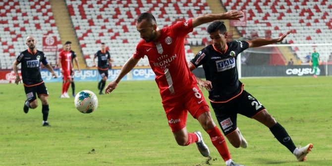 Antalyaspor’da hedef 2’de 2 yapmak