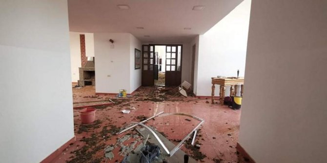 Hafter güçleri 360 milyon TL'lik safkan atların bulunduğu çiftliği yağmaladı