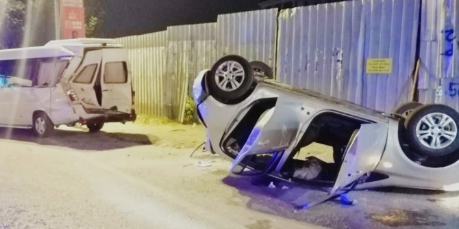 Takla atan aracın sürücüsü kayıplara karıştı: 3 kişi yaralandı