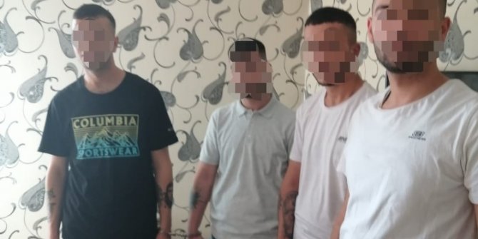 Adana’da uyuşturucu satıcısı 5 kişi tutuklandı