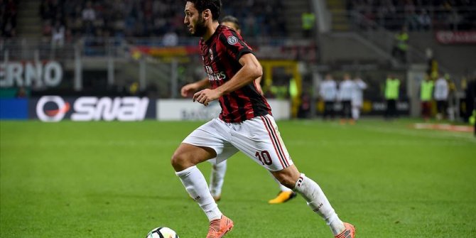 İtalyan basınından Hakan Çalhanoğlu'na tam not