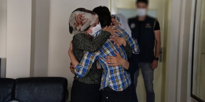İkna edilen PKK'lı terörist Suriye sınırında teslim oldu