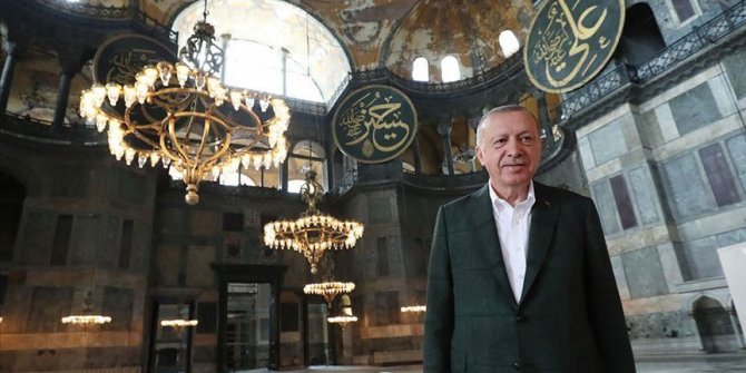 Istanbul: Turski predsjednik Recep Tayyip Erdogan posjetio Aja Sofiju