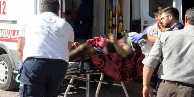 Azez’de patlamada yaralananlar Kilis’e getiriliyor