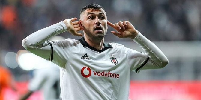 Beşiktaş'ta Burak Yılmaz derbiye yetişti