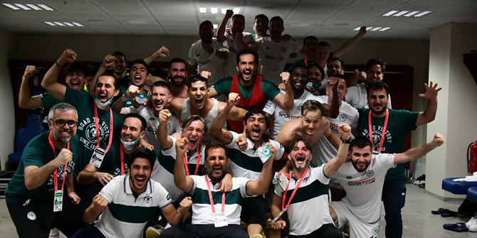 Konyaspor'dan zafer pozu!