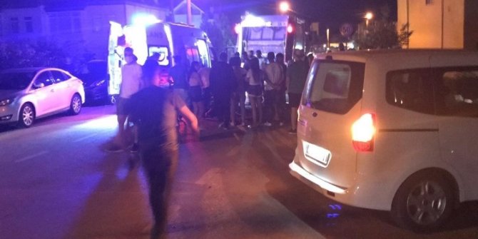 Belediyenin çöp kamyonu saklambaç oynayan çocukları ezdi