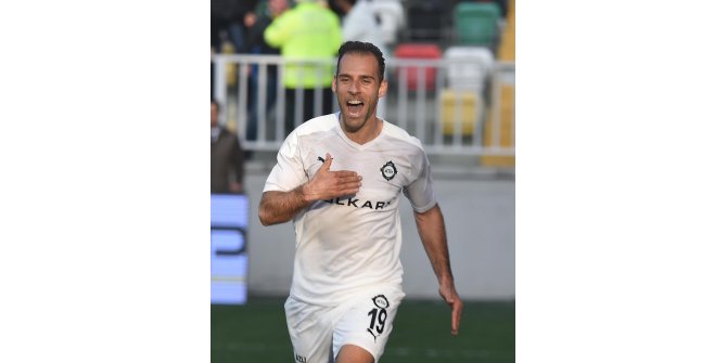 Altay'ın kralı var hedefi yok