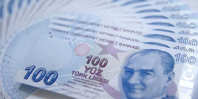 Turkish economy narrows 9.9% in Q2