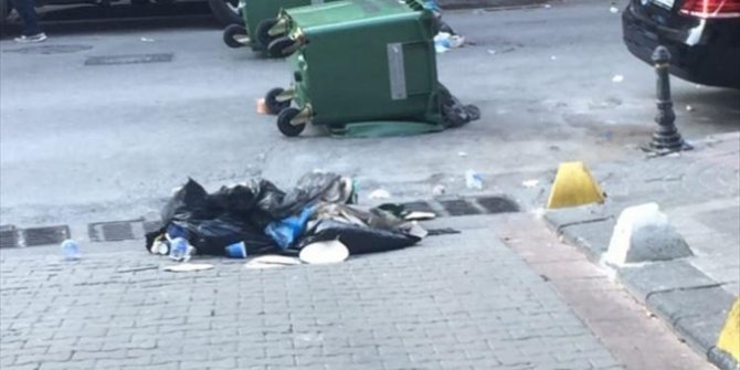 Kadıköy'de izinsiz yürüyüş