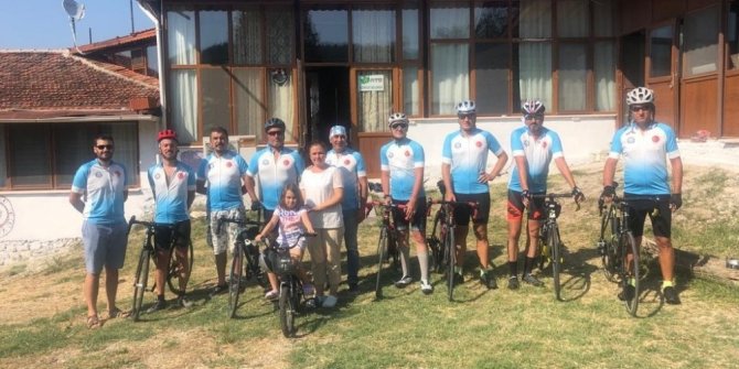 Bisikletçiler Selendi’de pedal çevirdi