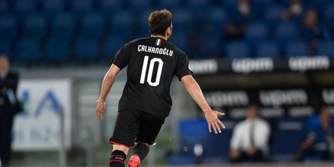 Hakan Çalhanoğlu-Zlatan İbrahimovic iş birliği, Milan'a galibiyeti getirdi