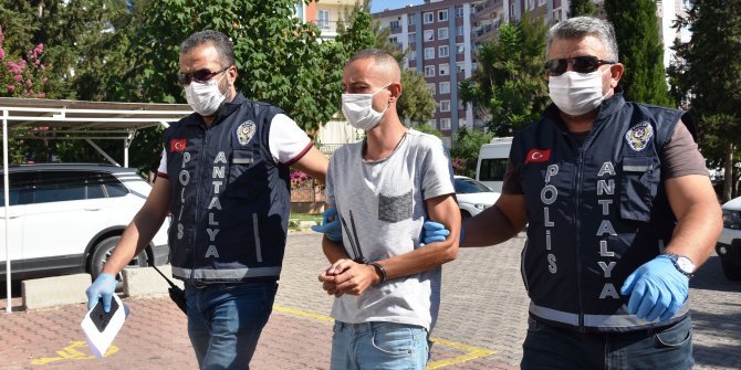 Antalya'da annesini öldürdüğünü itiraf eden zanlı tutuklandı