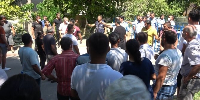 Antalya’da çevik kuvvet kontrolünde gergin arazi ihalesi