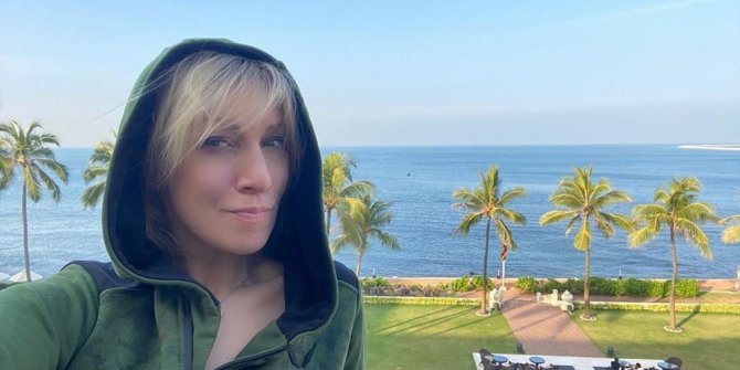 Rus sözcü Zaharova'dan, kendisini 'dağ lalesi'ne benzeten Türk takipçisine cevap
